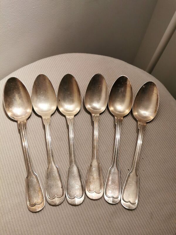6 cuillères anciennes en métal Argenté
