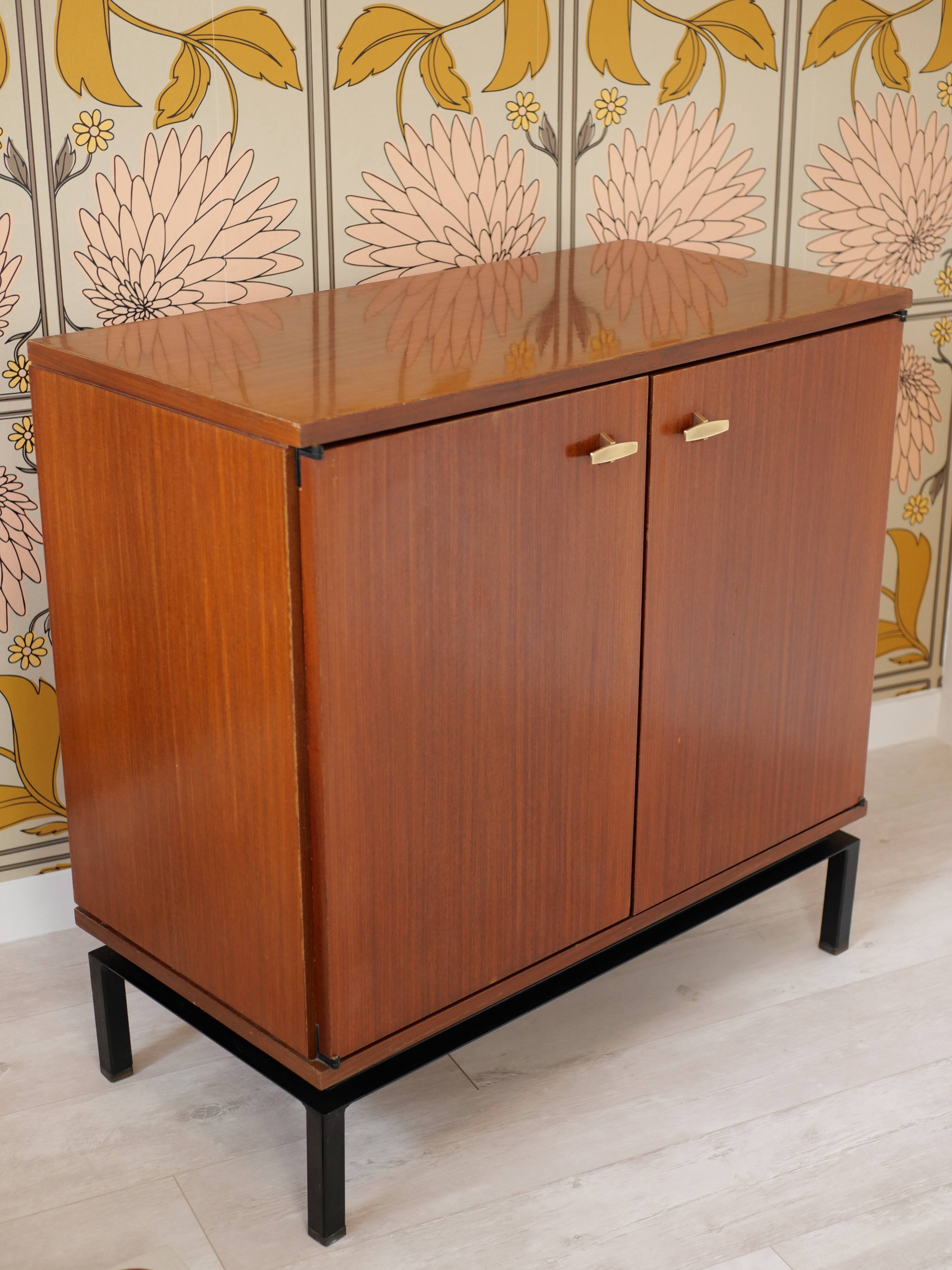 Modernist buffet by Marcel Gascoin from the 1950s - Alvéole collection