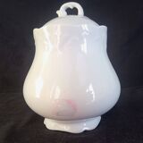 Limoges, Camille Tharaud - Coffee service for 8 people. in Limoges porcelain, “Swan” decor