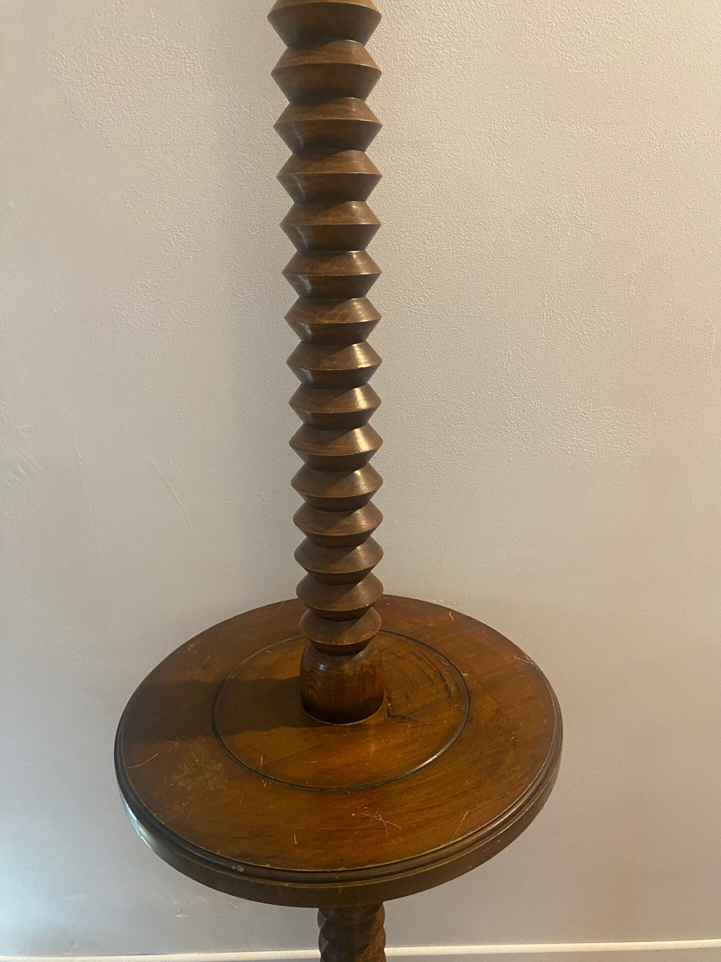 Vintage reading lamp in turned wood, Charles Dudouyt style with t