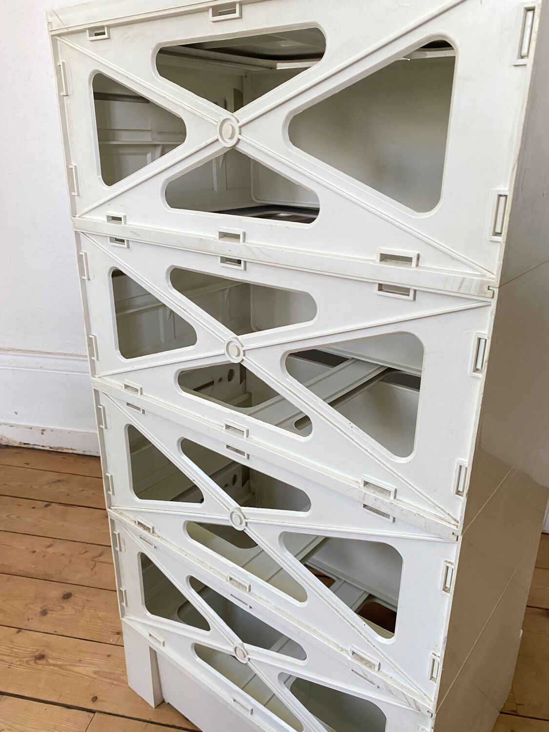 4 drawer chest of drawers