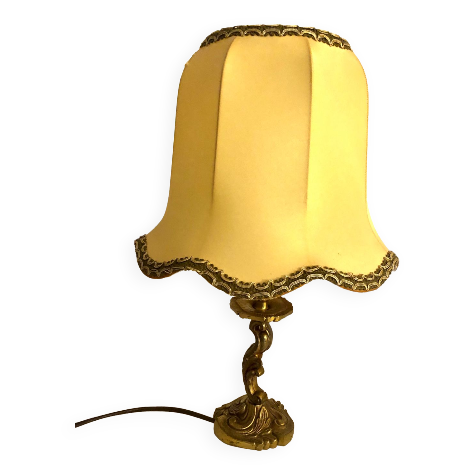 Old table lamp in gilded bronze.