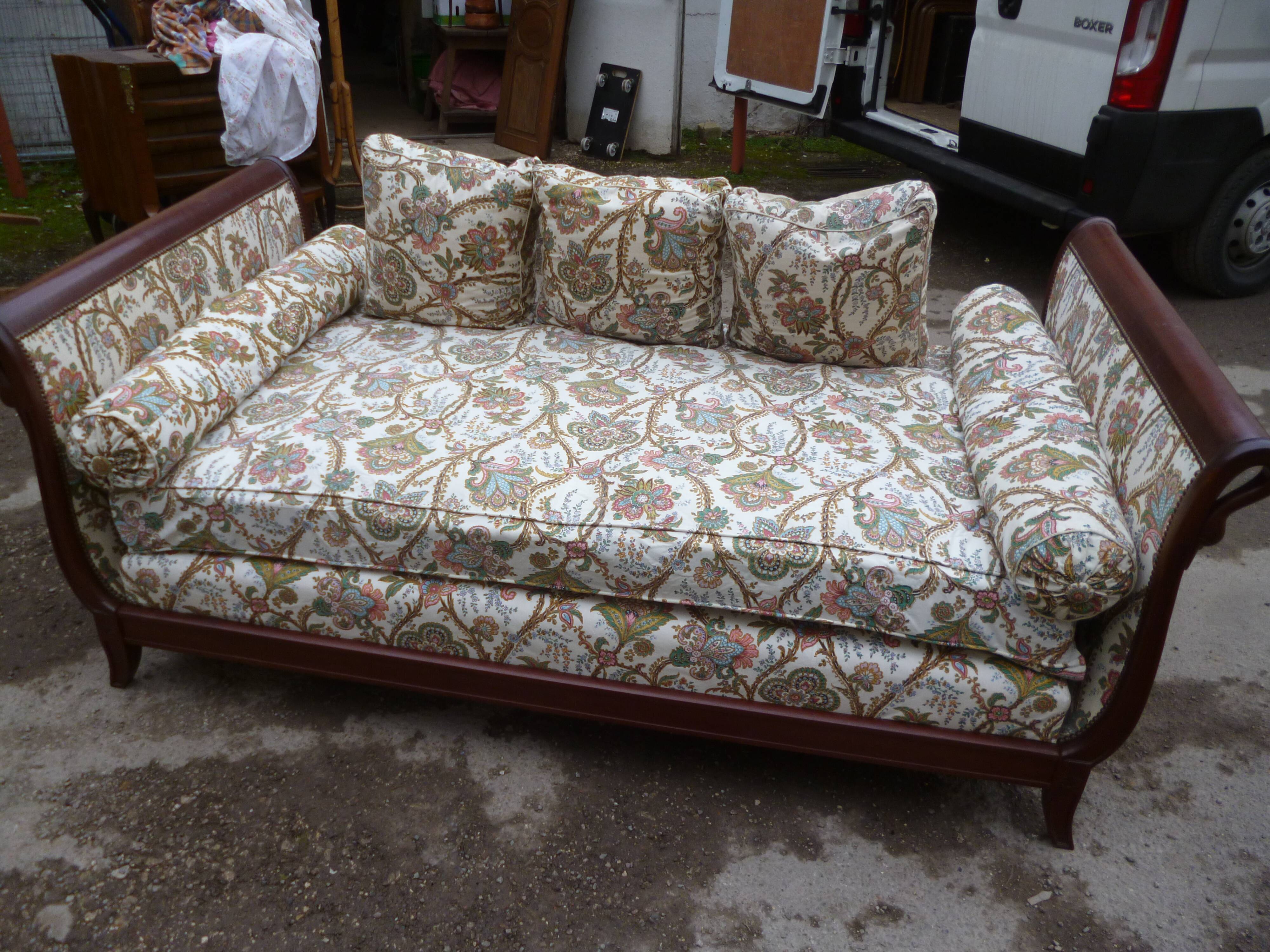 Empire style mahogany daybed