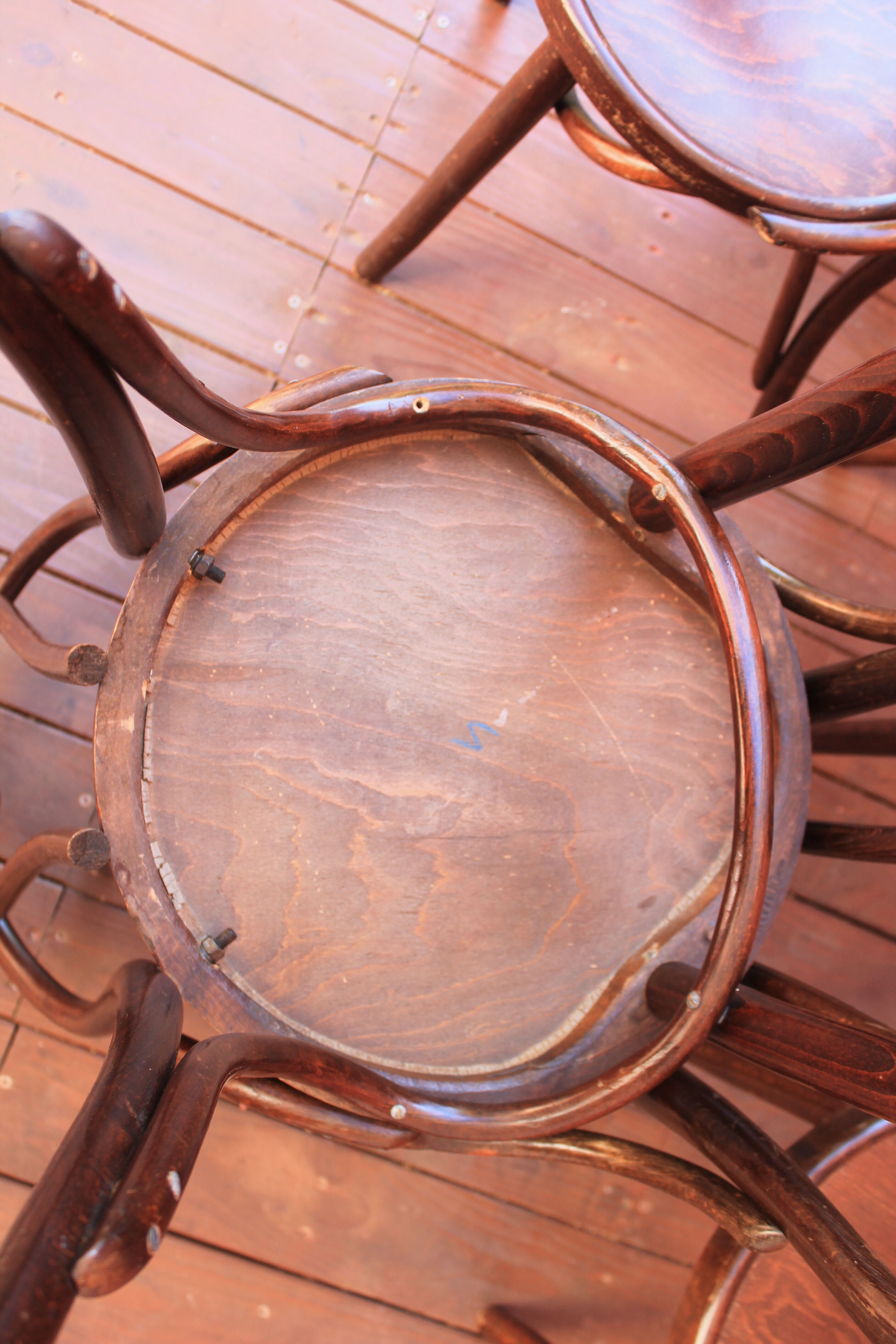 Set of 6 bistro chairs