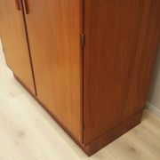 Armoire en teck, design danois, années 1970, fabricant : Omann Jun