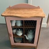 Wall cabinet