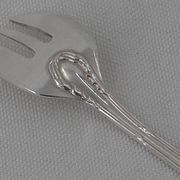 Ercuis Trianon, Rubans, 12 silver-plated oyster forks, excellent condition.