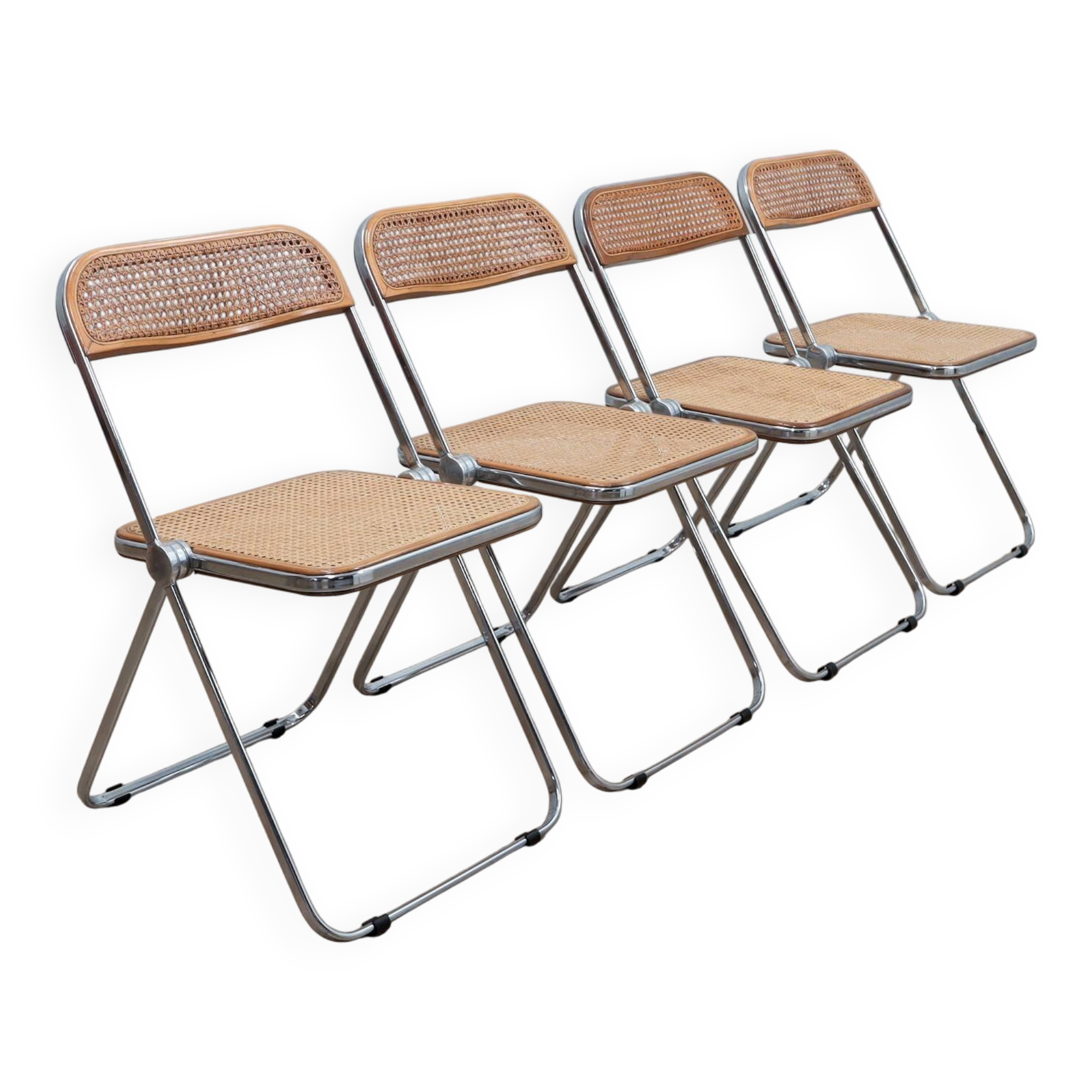 Set de 4 chaises Plia en bois et paille de Vienne par Castelli des années 1970.