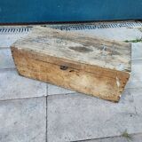 Trunk chest in raw wood