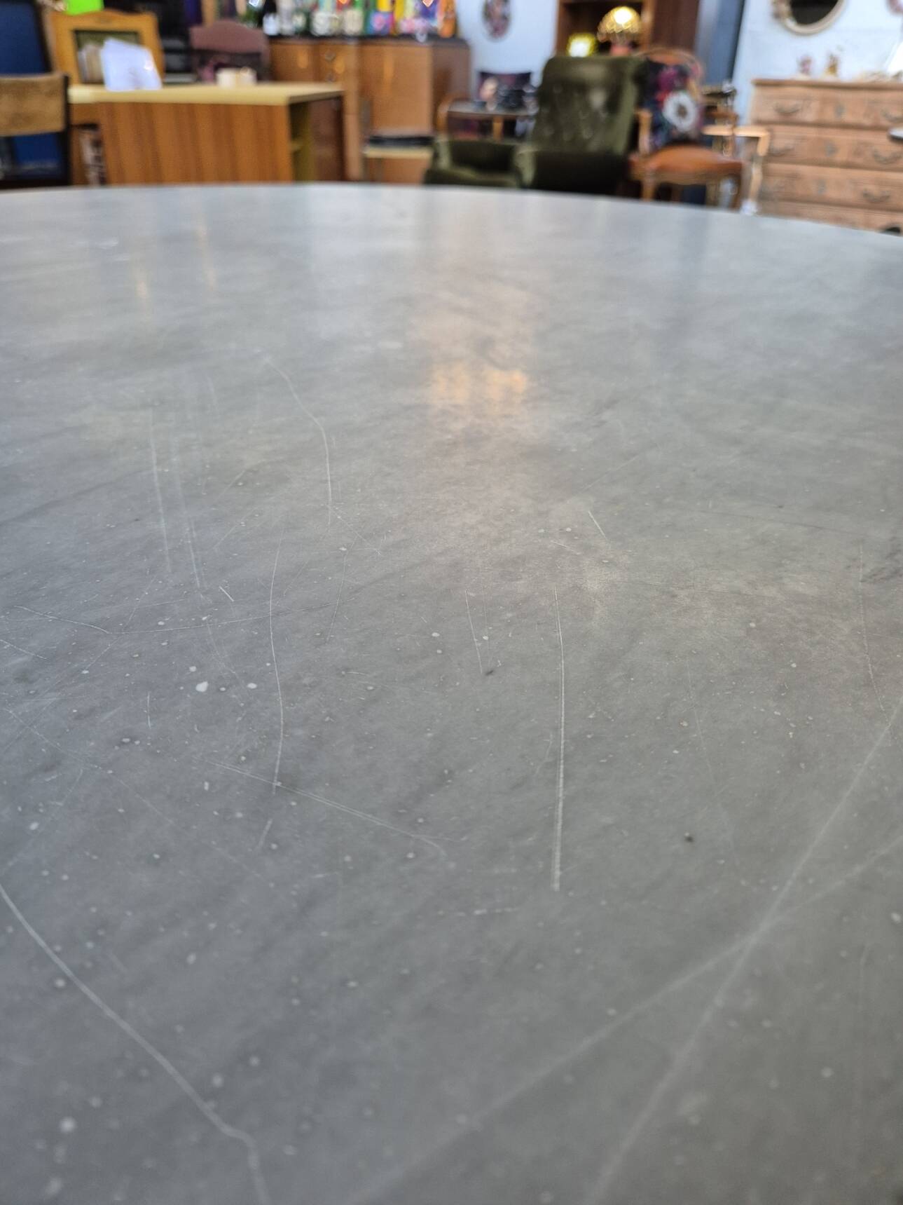 Table saarinen pour knoll modèle