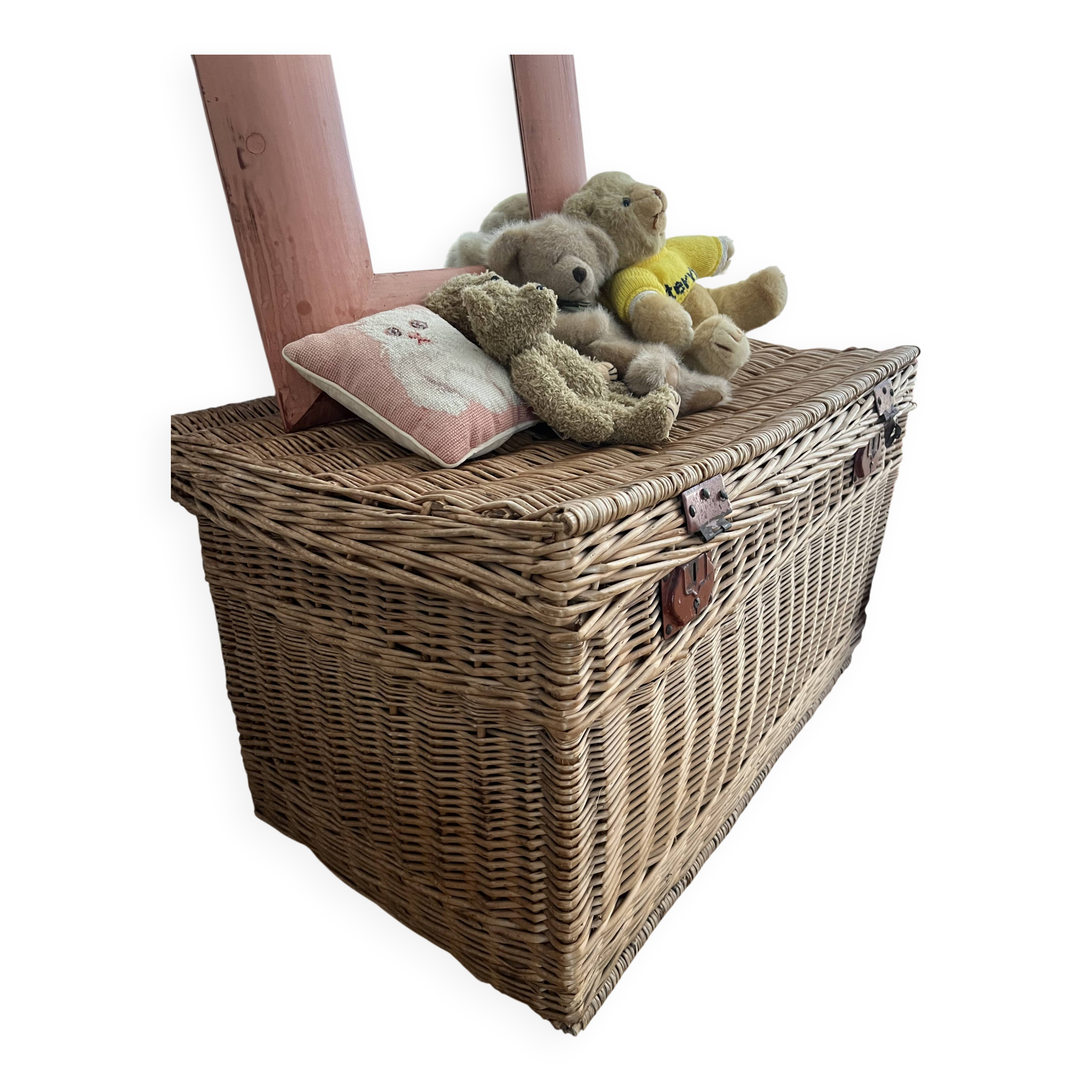 malle en rotin année 30 ou 50