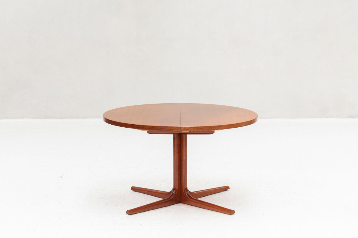 Round to oval danish dining table, Denmark, 1960’s