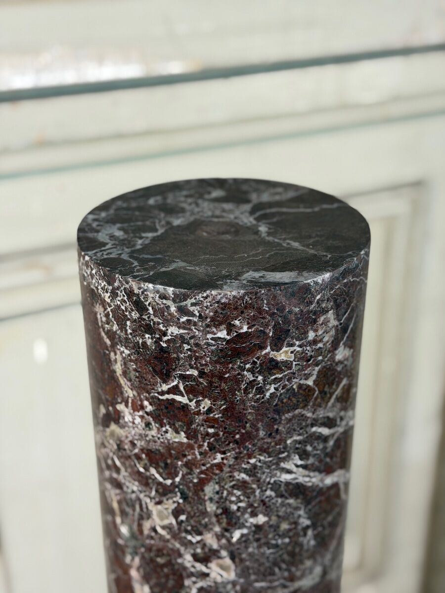 Levento marble column, around 1880