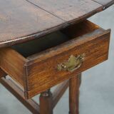 Table à abattants/table pliante ancienne en chêne anglais du 18ème siècle.