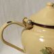 Théière en métal émaillée jaune/beige vintage - motifs fleurs