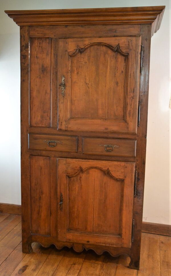 Armoire ancienne