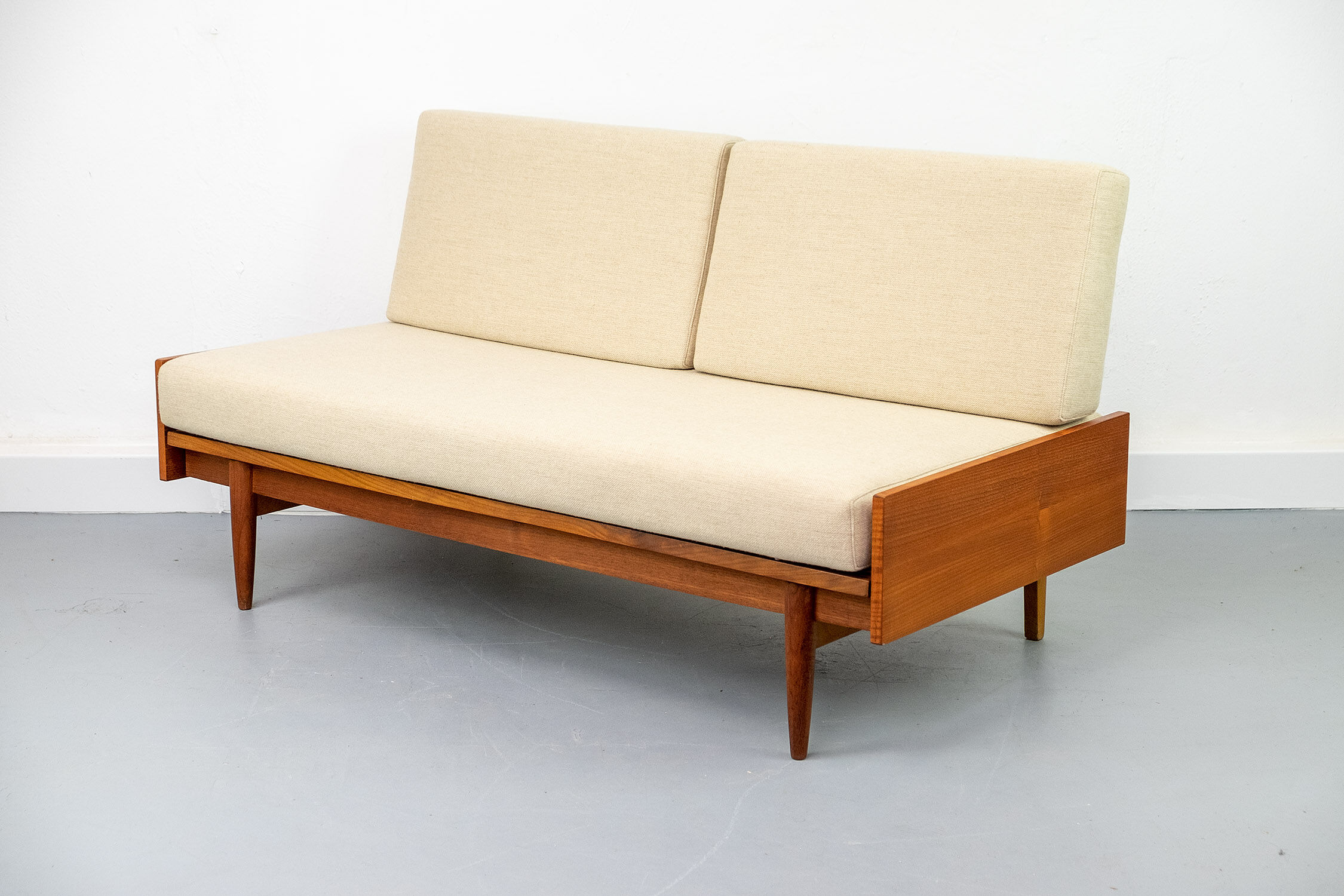 Vintage Teak Daybed/Sofa, 1960s