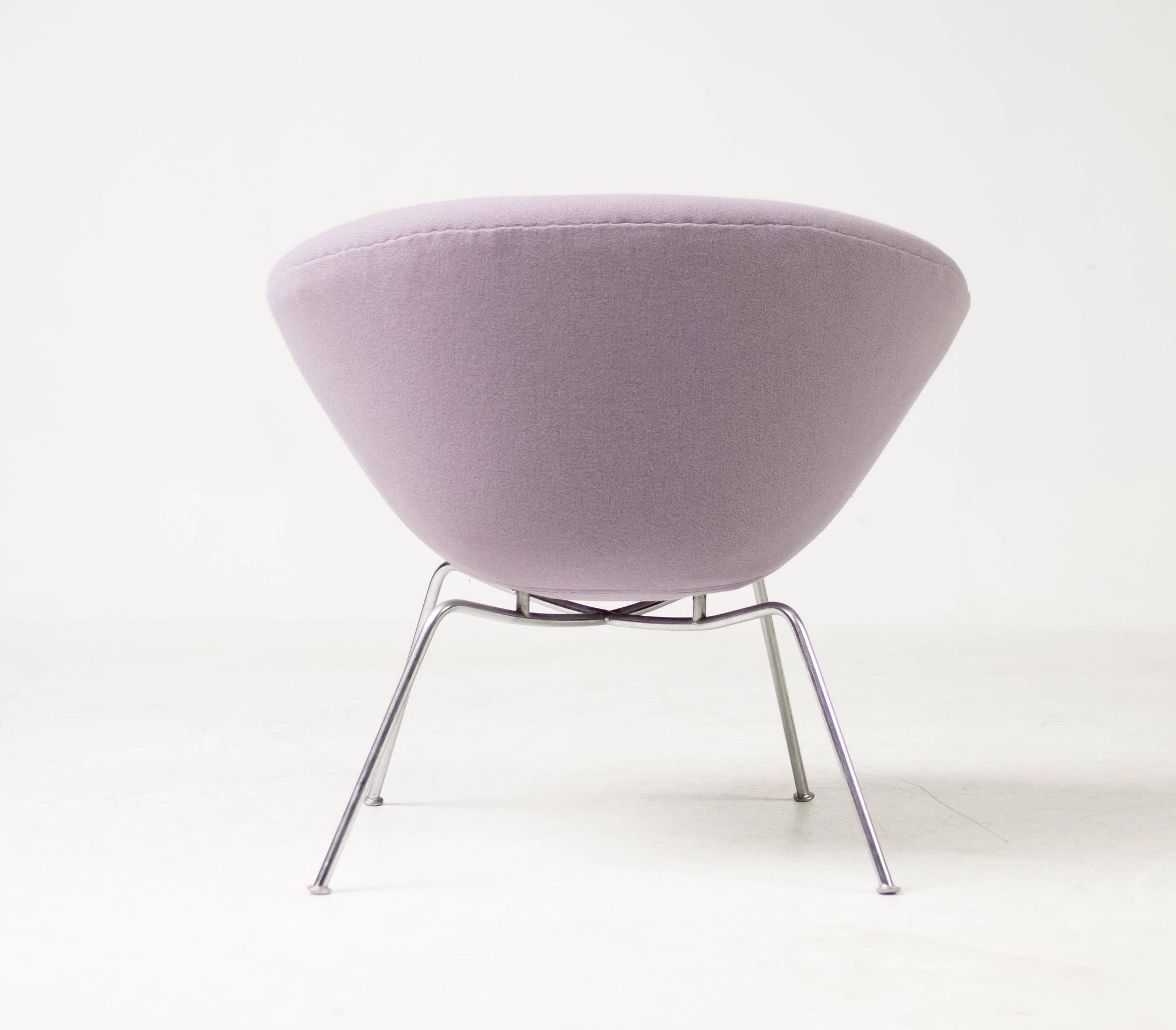 Original Pot chair from 1965 by Arne Jacobsen 3318