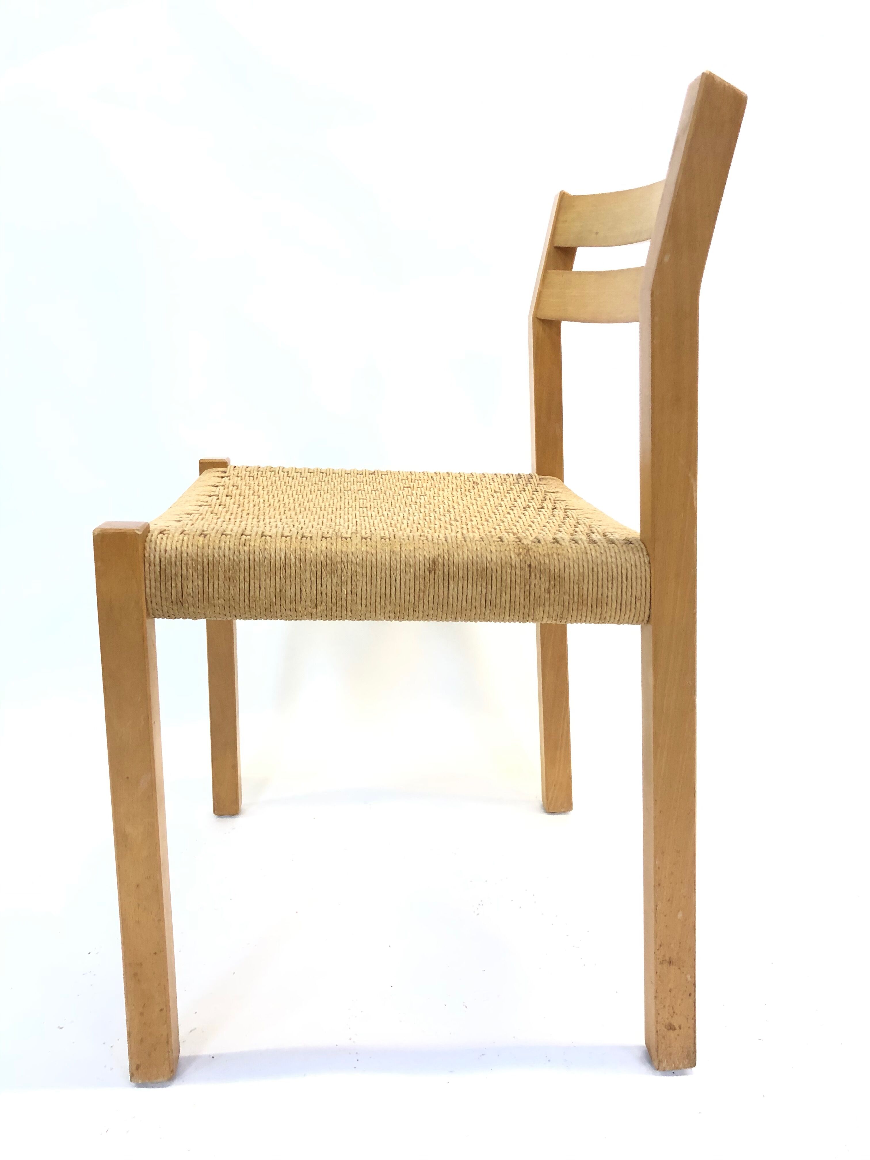 Vintage dining chair model 401 - JL Mollers Mobelfabric Denmark Papercord