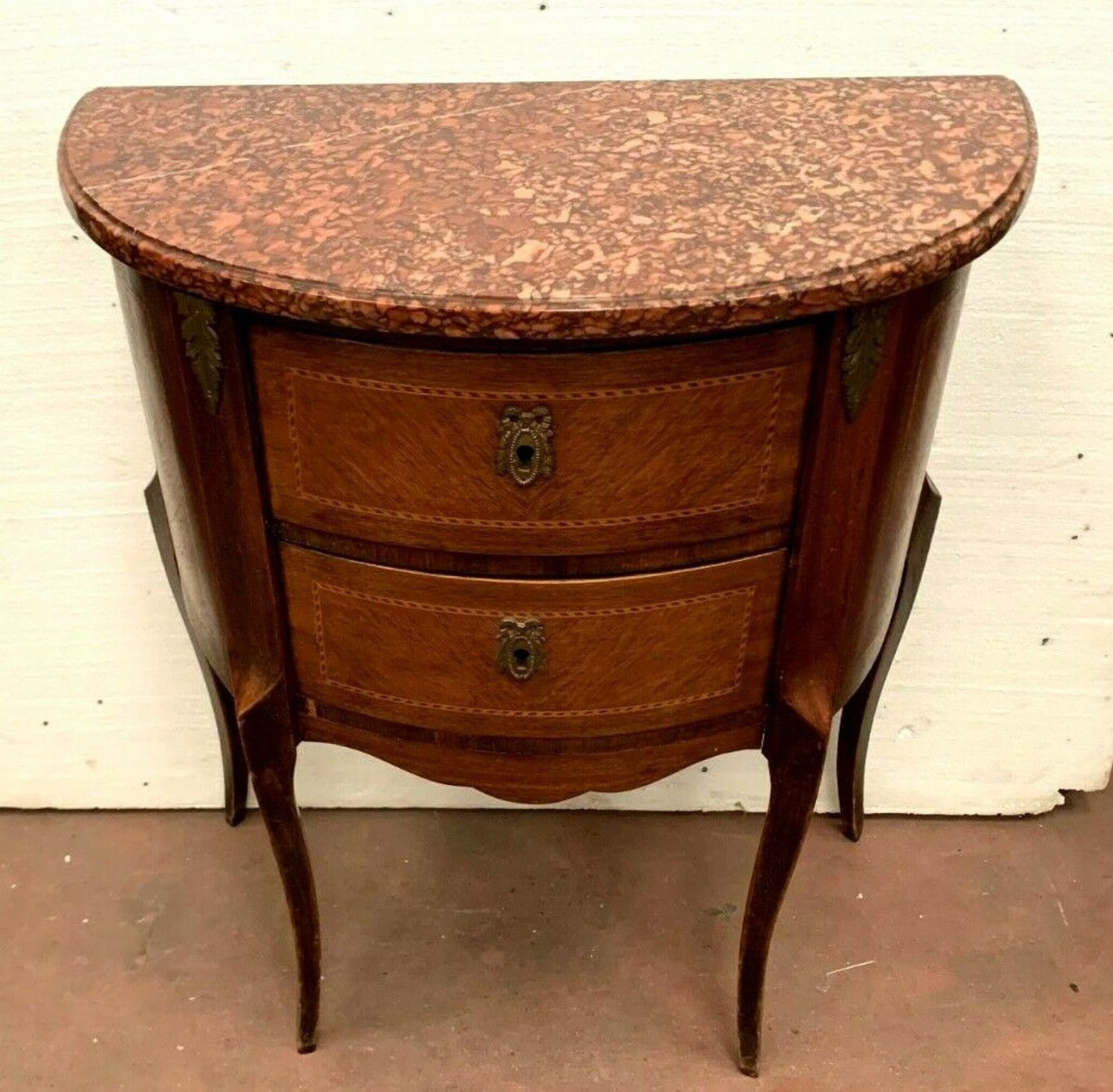 Louis XV style half-moon chest of drawers in XX century marquetry