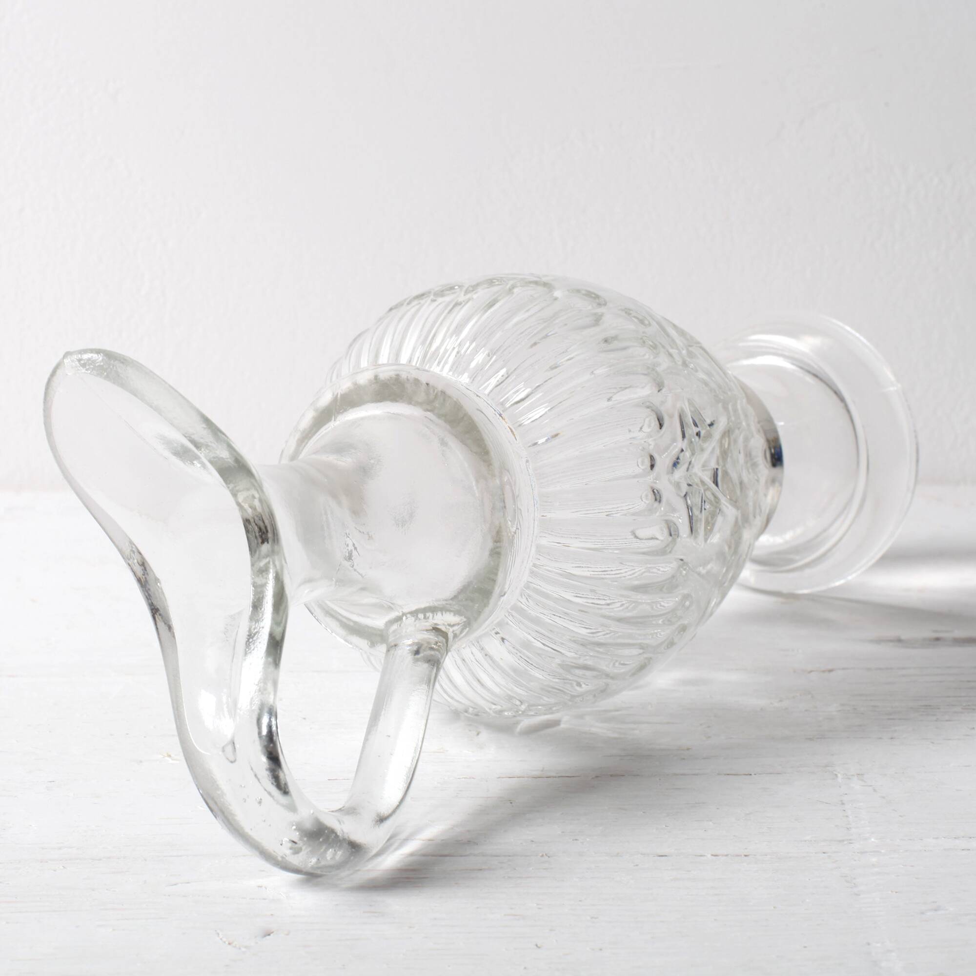 Carafe à vin en verre du milieu du siècle / Carafe à vin à motif clair / Italie / Années 1980