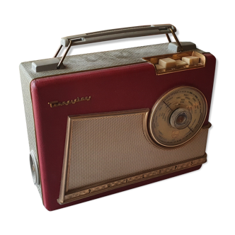 Radio station with GO/PO batteries
