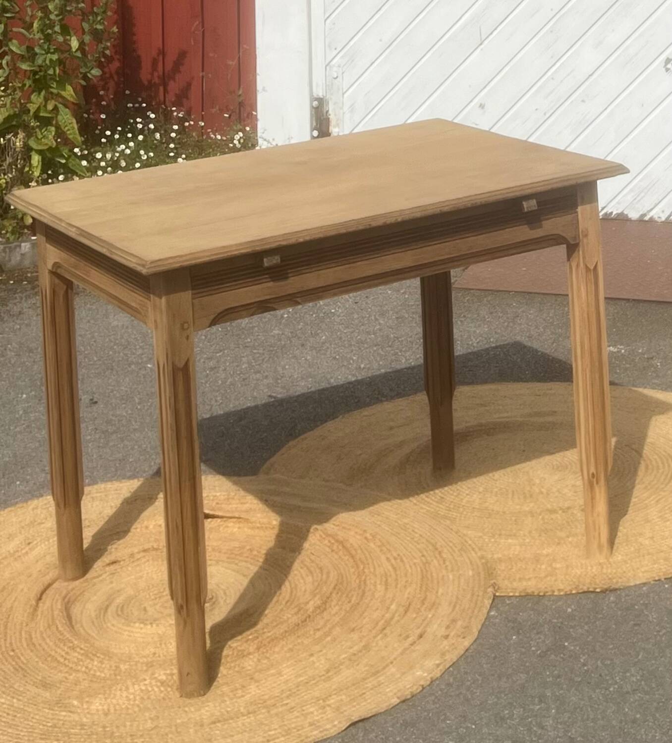 Antique table in solid raw oak for 4 people