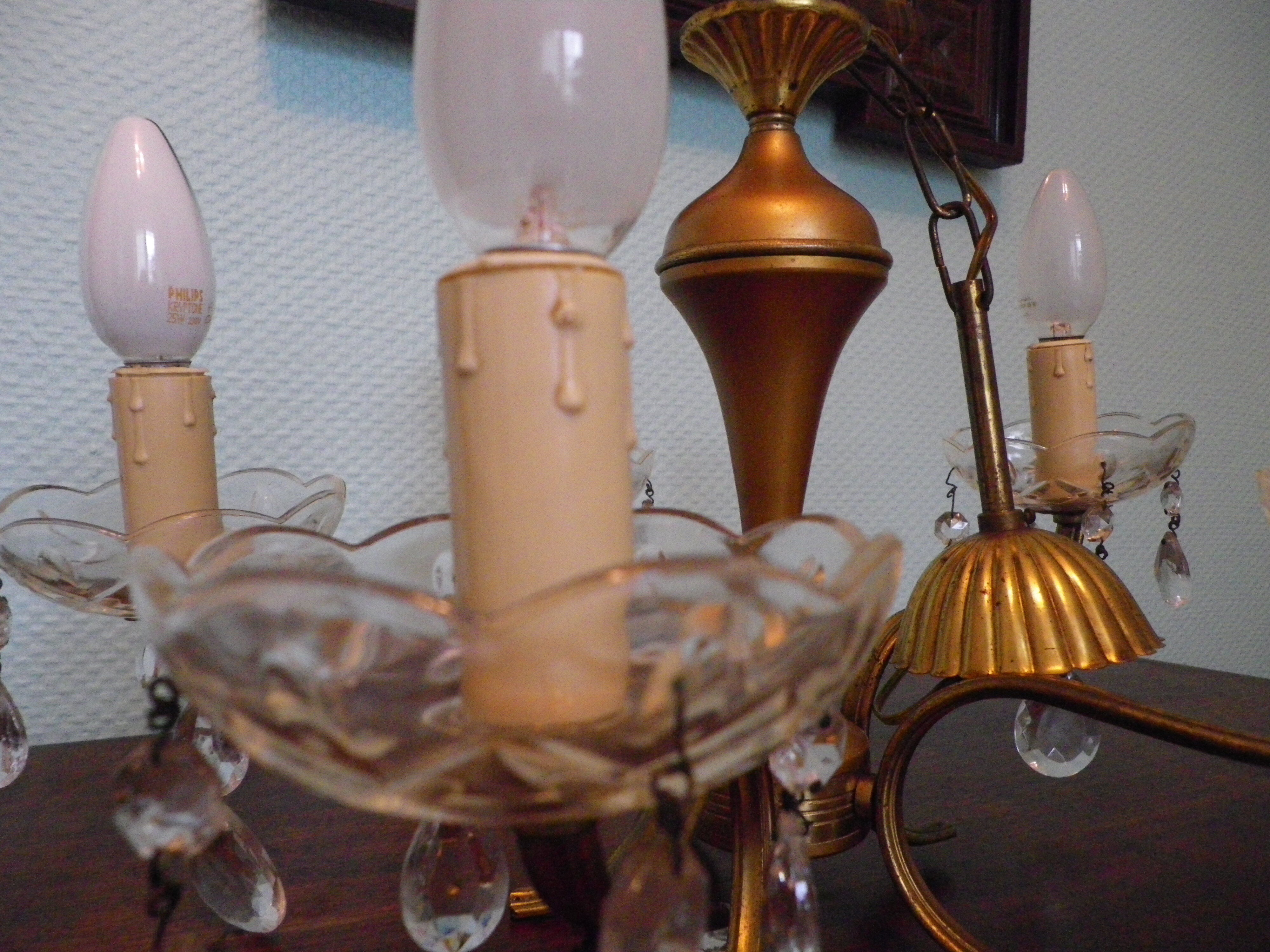 Suspension 5 lights, gold metal, glass cups with glass grapevines