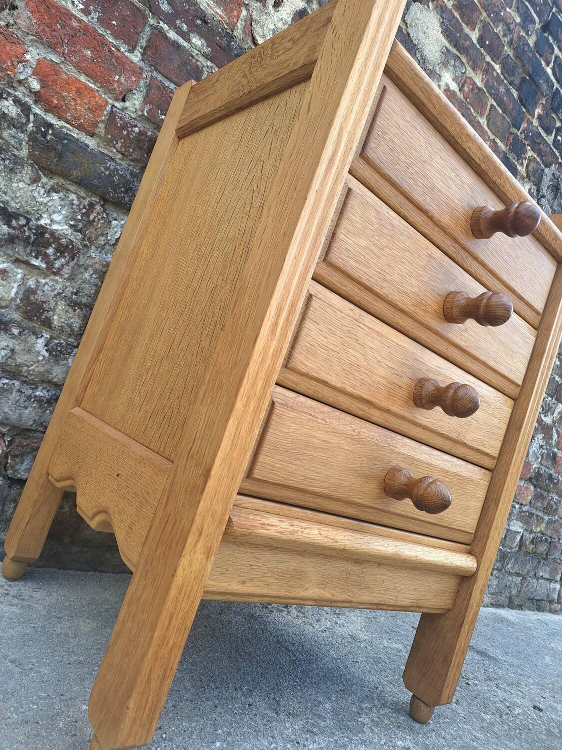 Guillerme and Chambron chest of drawers, Your Home furniture, chiffonier, semai