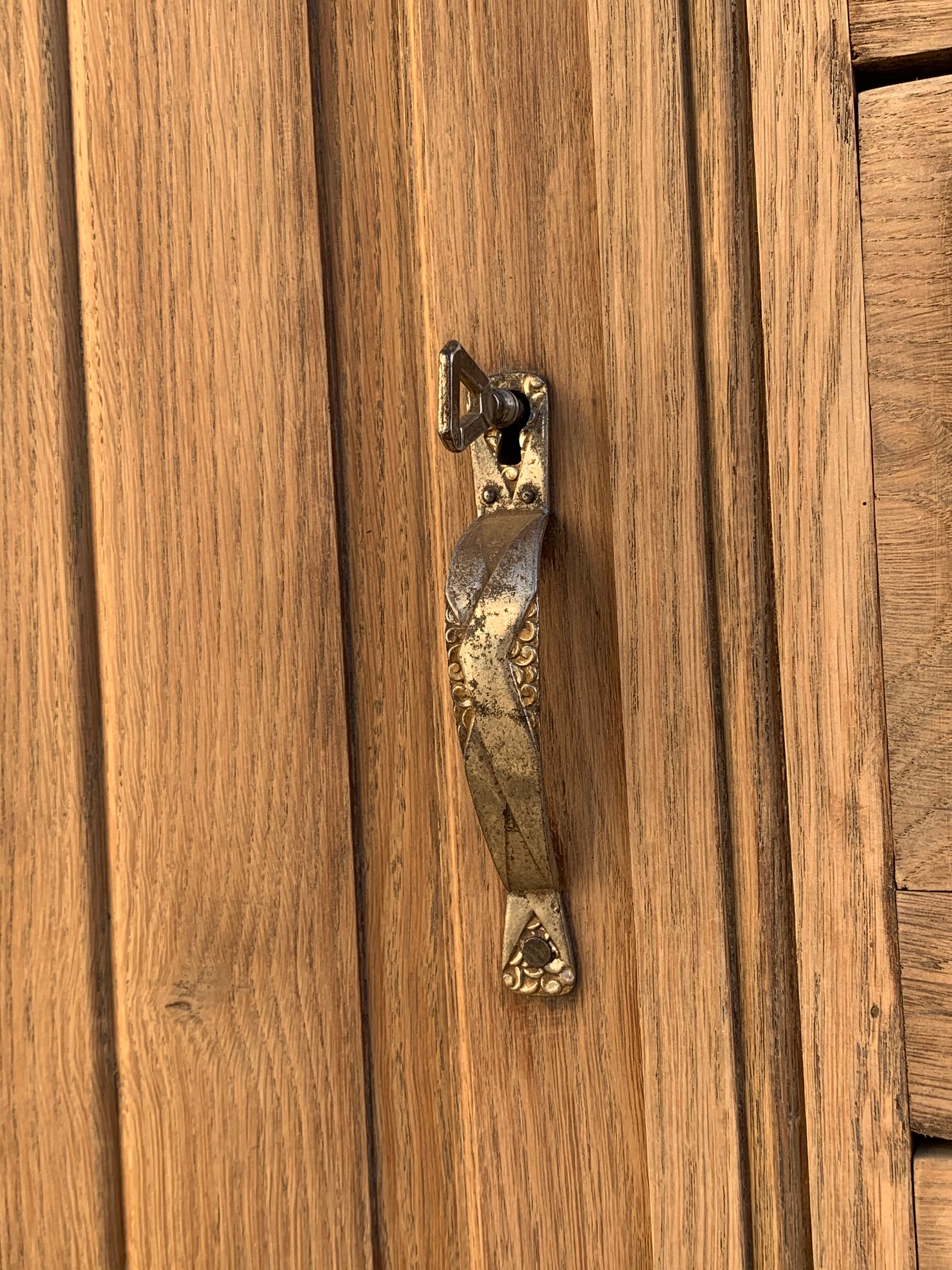 1930 asymmetrical Parisian wardrobe