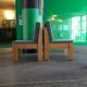 Fauteuil vintage en pin 1980