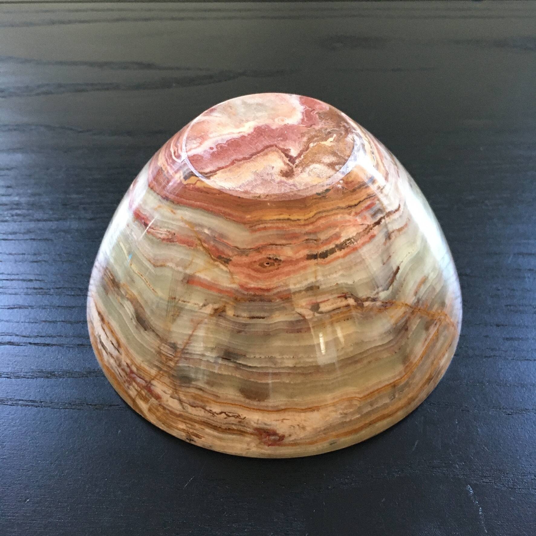 Decorative onyx bowl