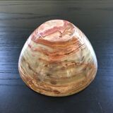 Decorative onyx bowl