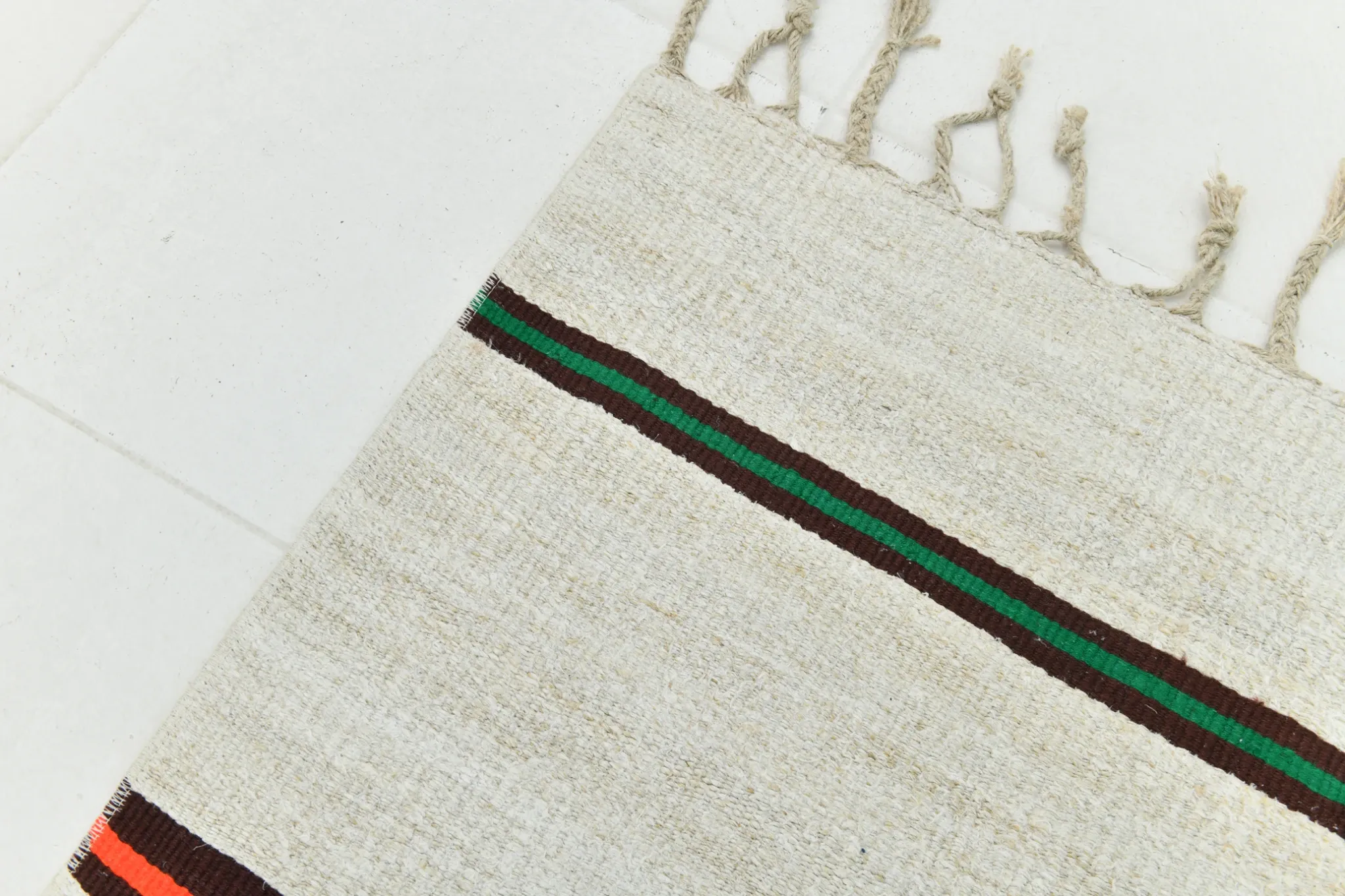 Off White & Cream Mid Century Modern Kilim Rug, Bohemian Living Room Carpet
