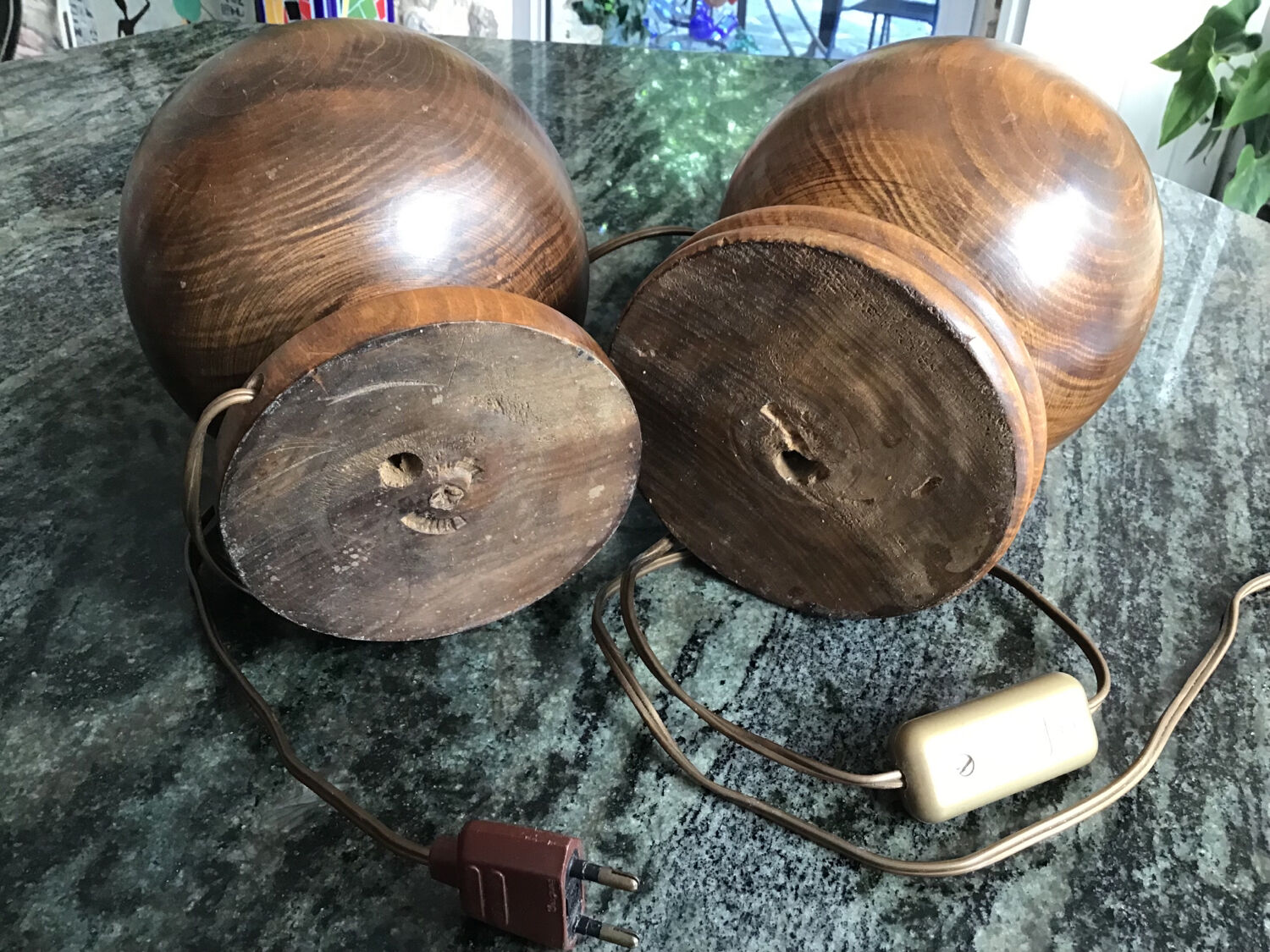 Pair of solid wood ball lamp bases