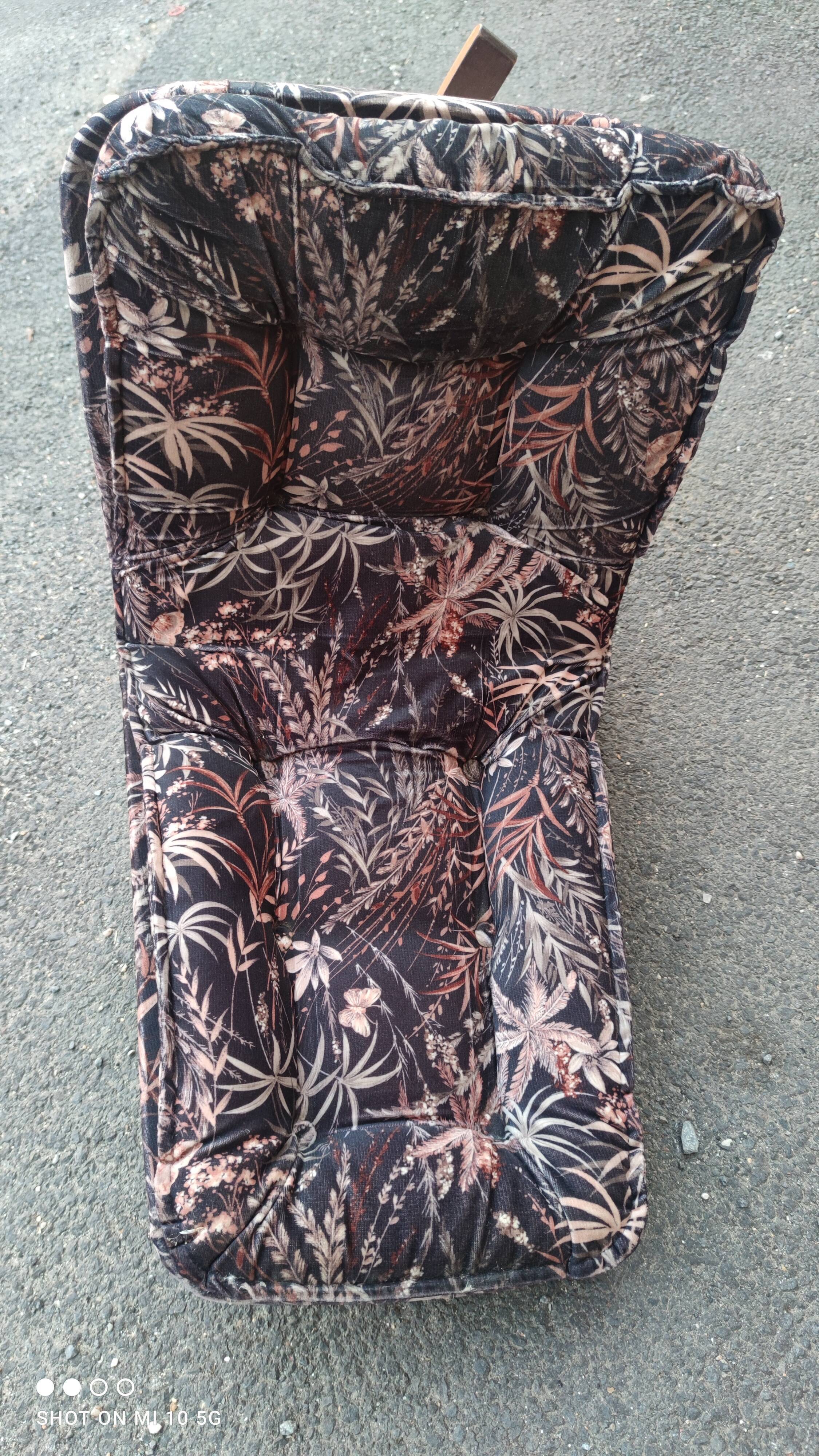 Série de 6 chaises ergonomiques et tournantes scandinave vers 1975