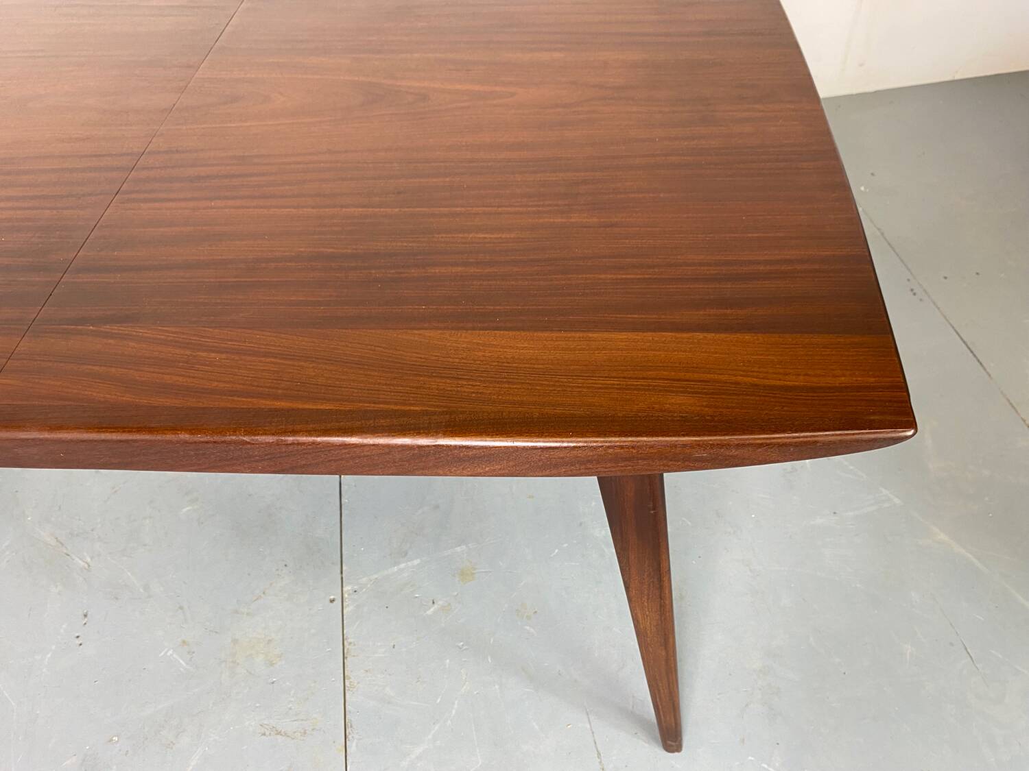 Scandinavian Style Mid Century Teak extendable Dining Table by Louis Van Teeffelen for Wébé, 1950s