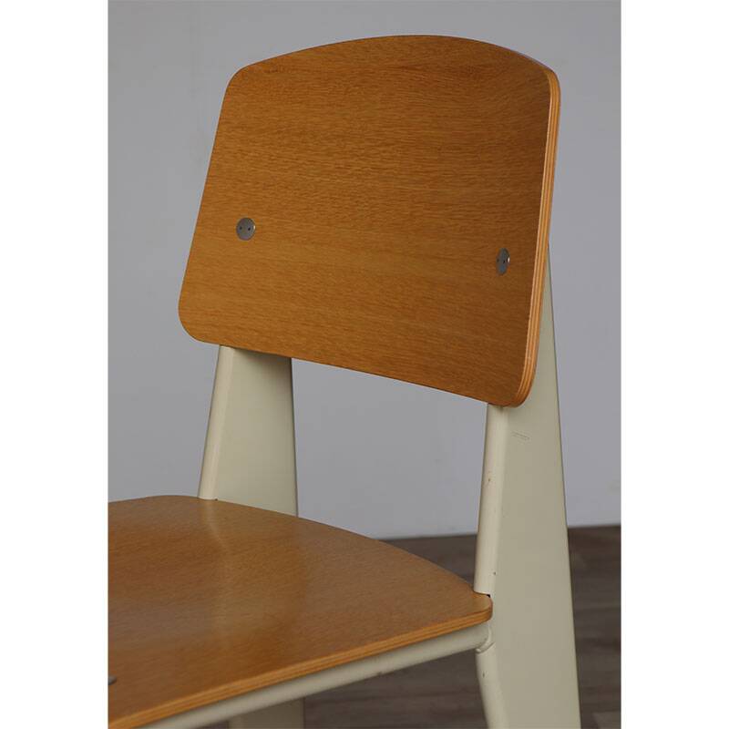 “Standard” chair by Jean Prouvé edition Vitra