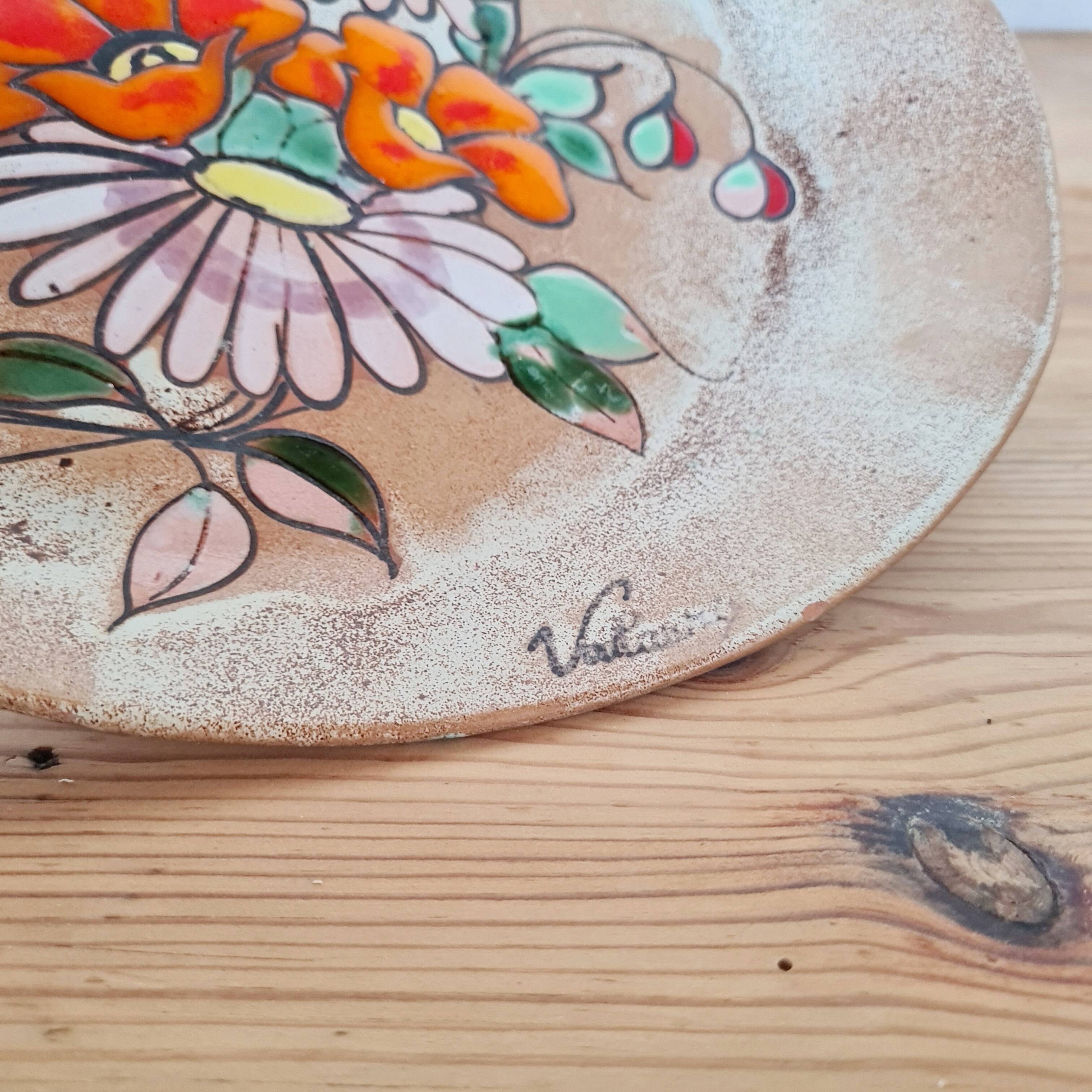 Assiette décorative fleurs Vallauris