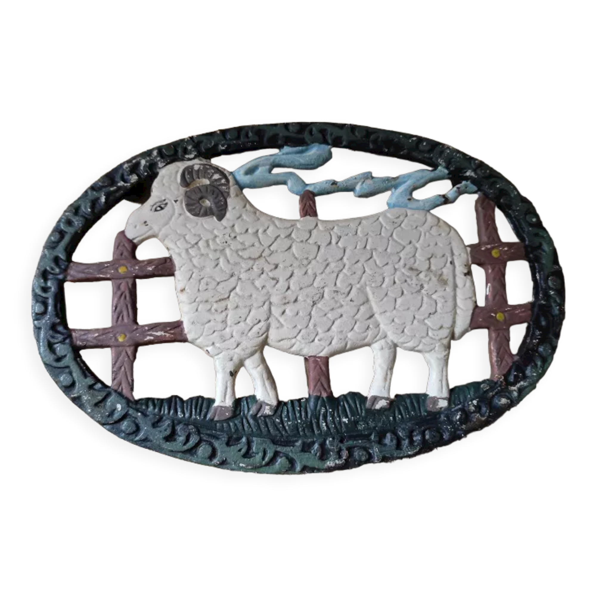 Patinated metal table mat