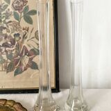 Paire de vases hauts anciens en verre transparent