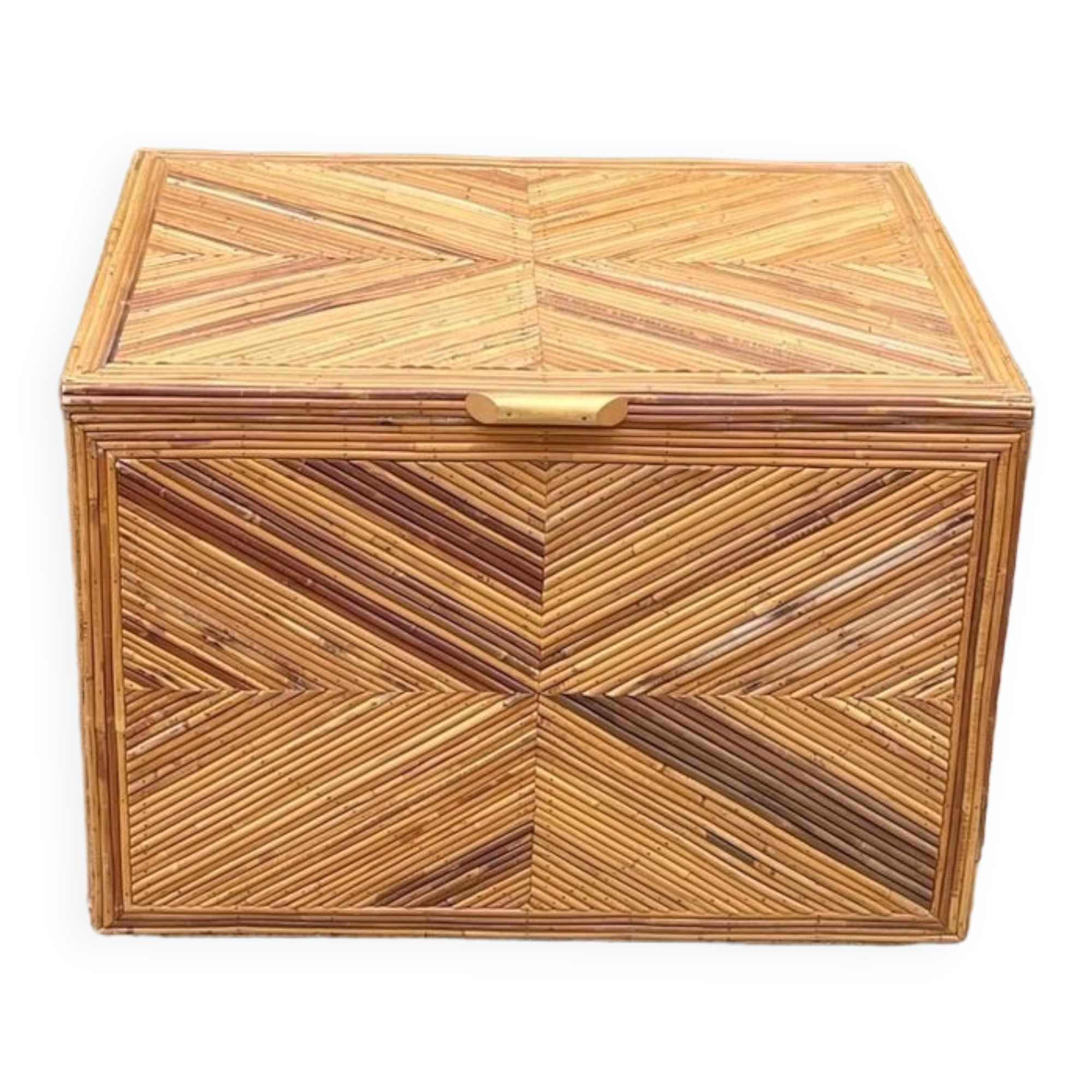 Vintage rattan chest