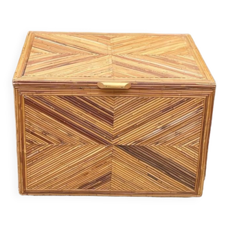 Vintage rattan chest