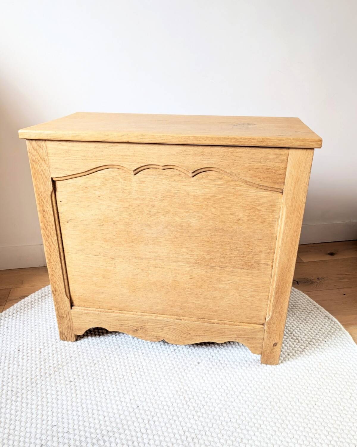 Renovated oak chest
