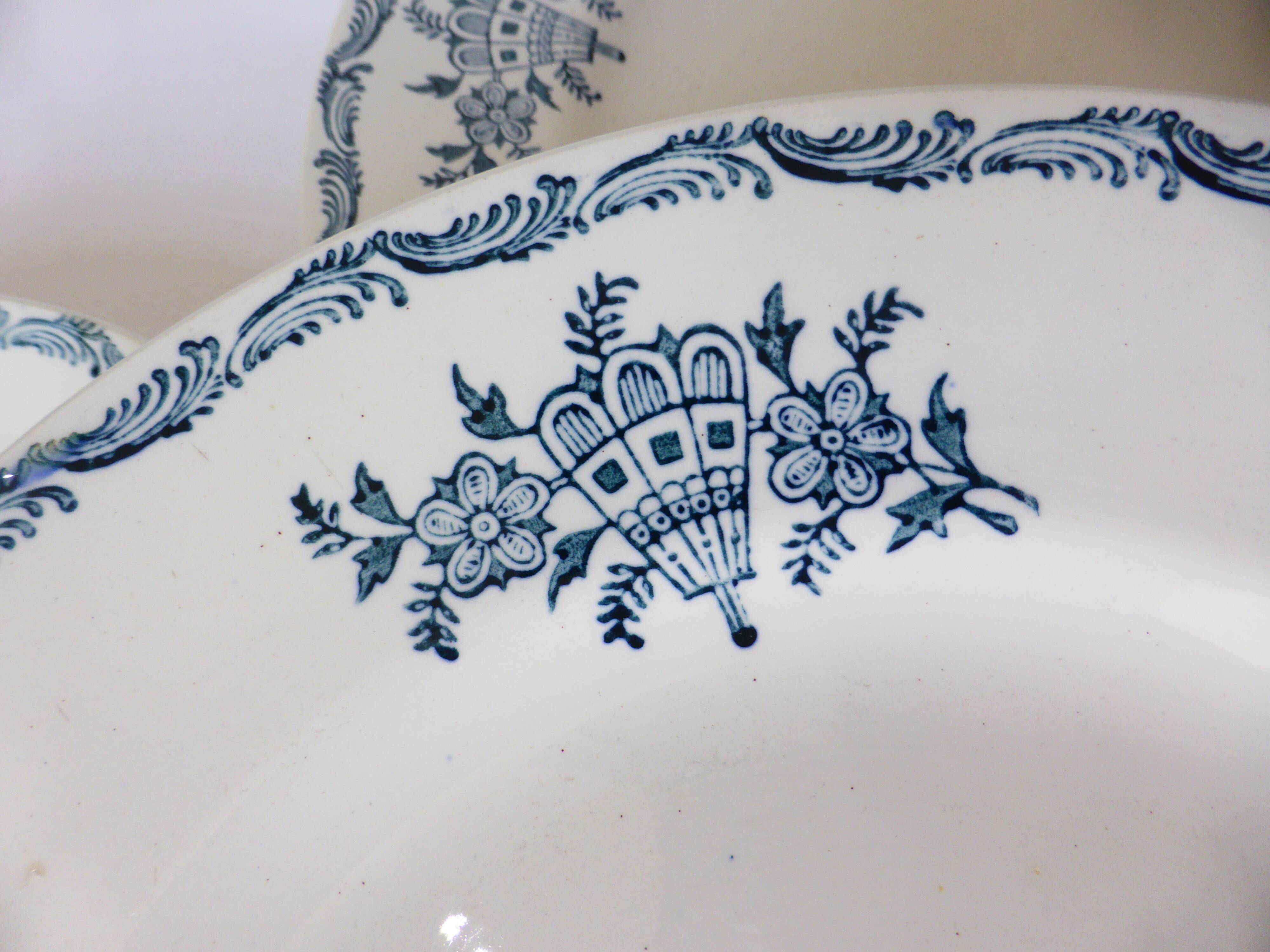 4 flat plates made of St Amand ironstone 220530
