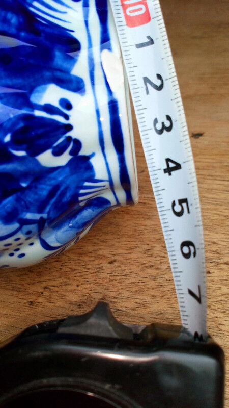 Delft porcelain vase