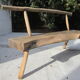 Banc de ferme brutaliste