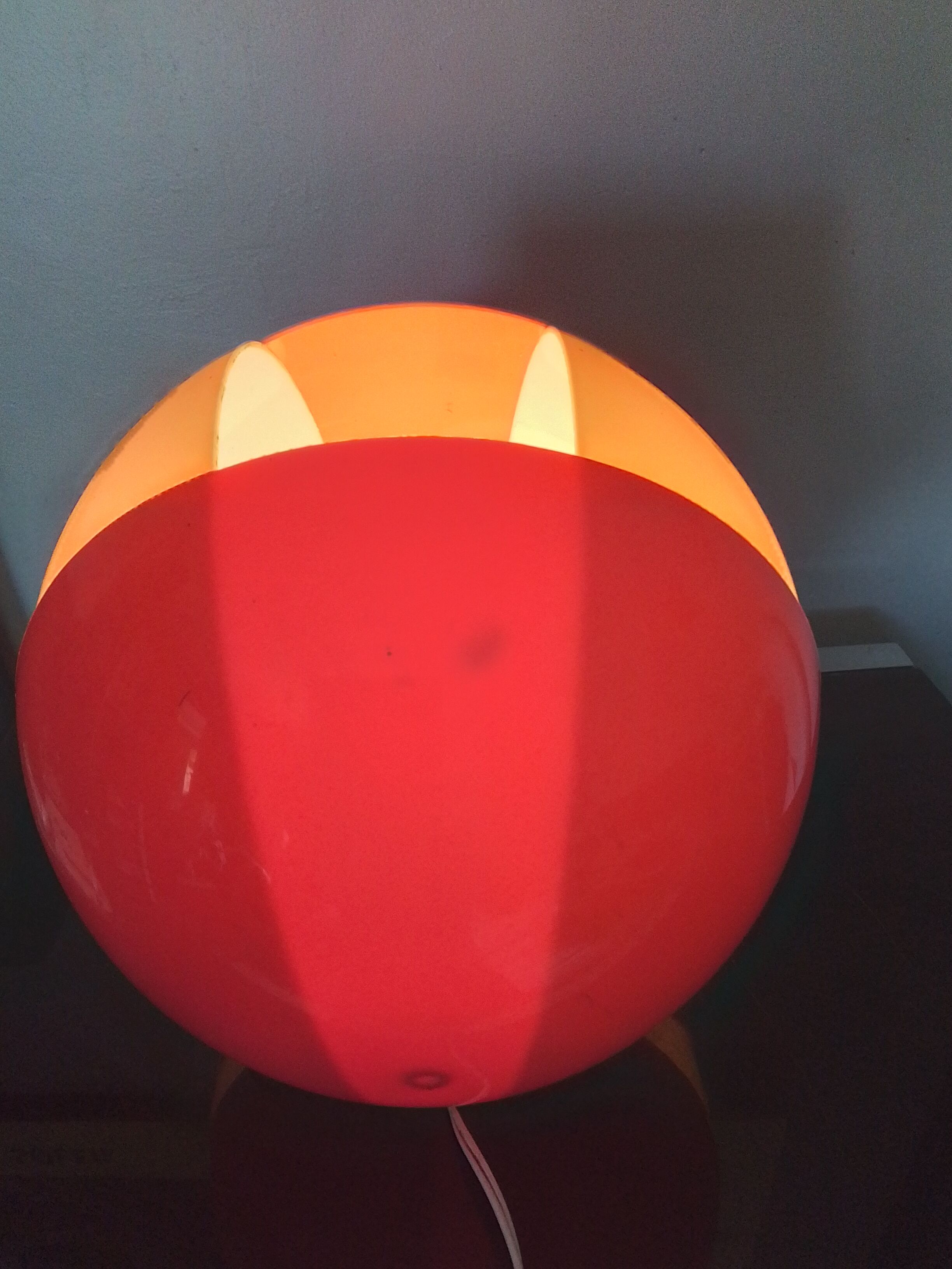 Lampe tulipe des annees 70