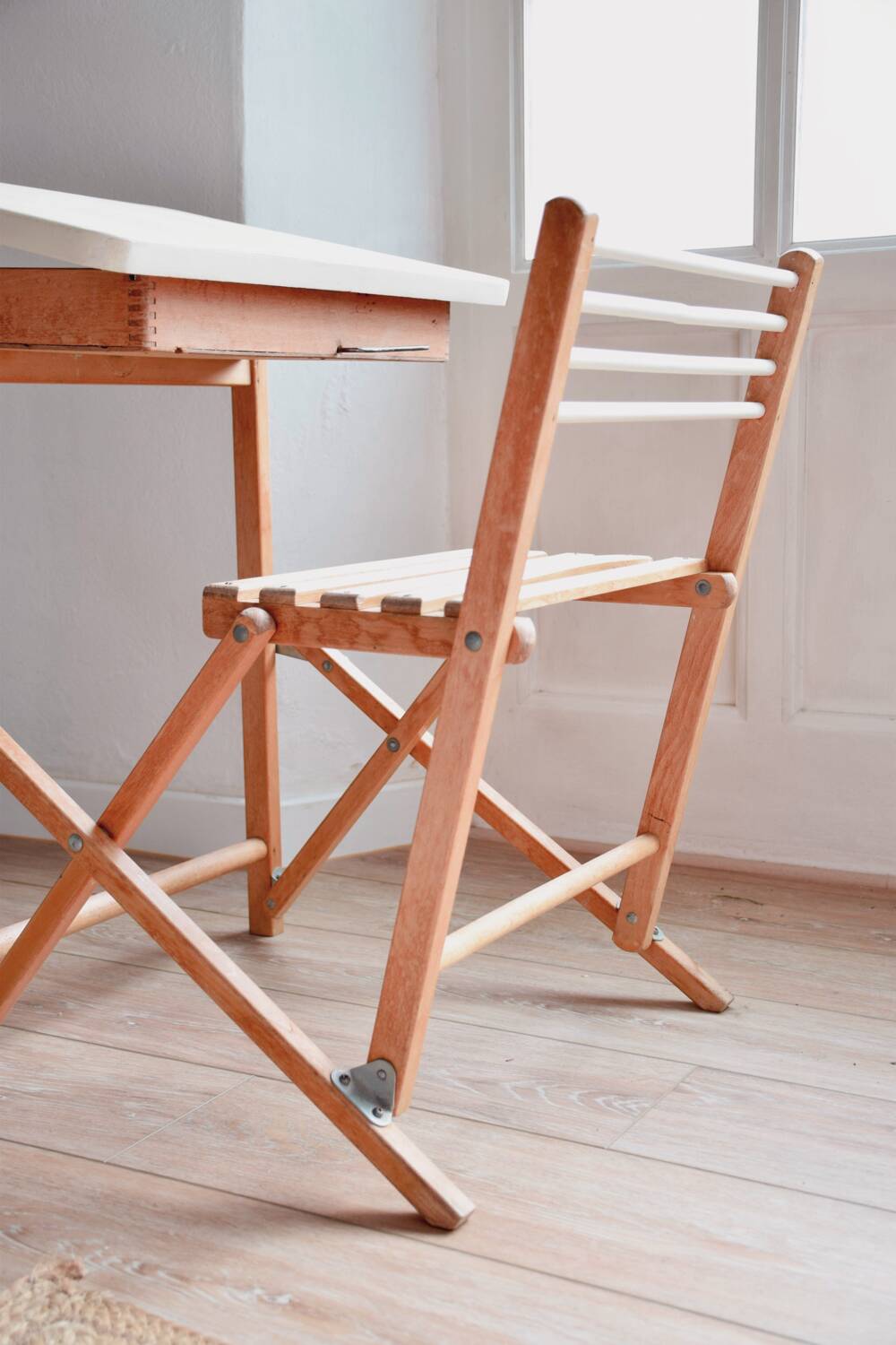 Plideal 60's Foldable School Desk