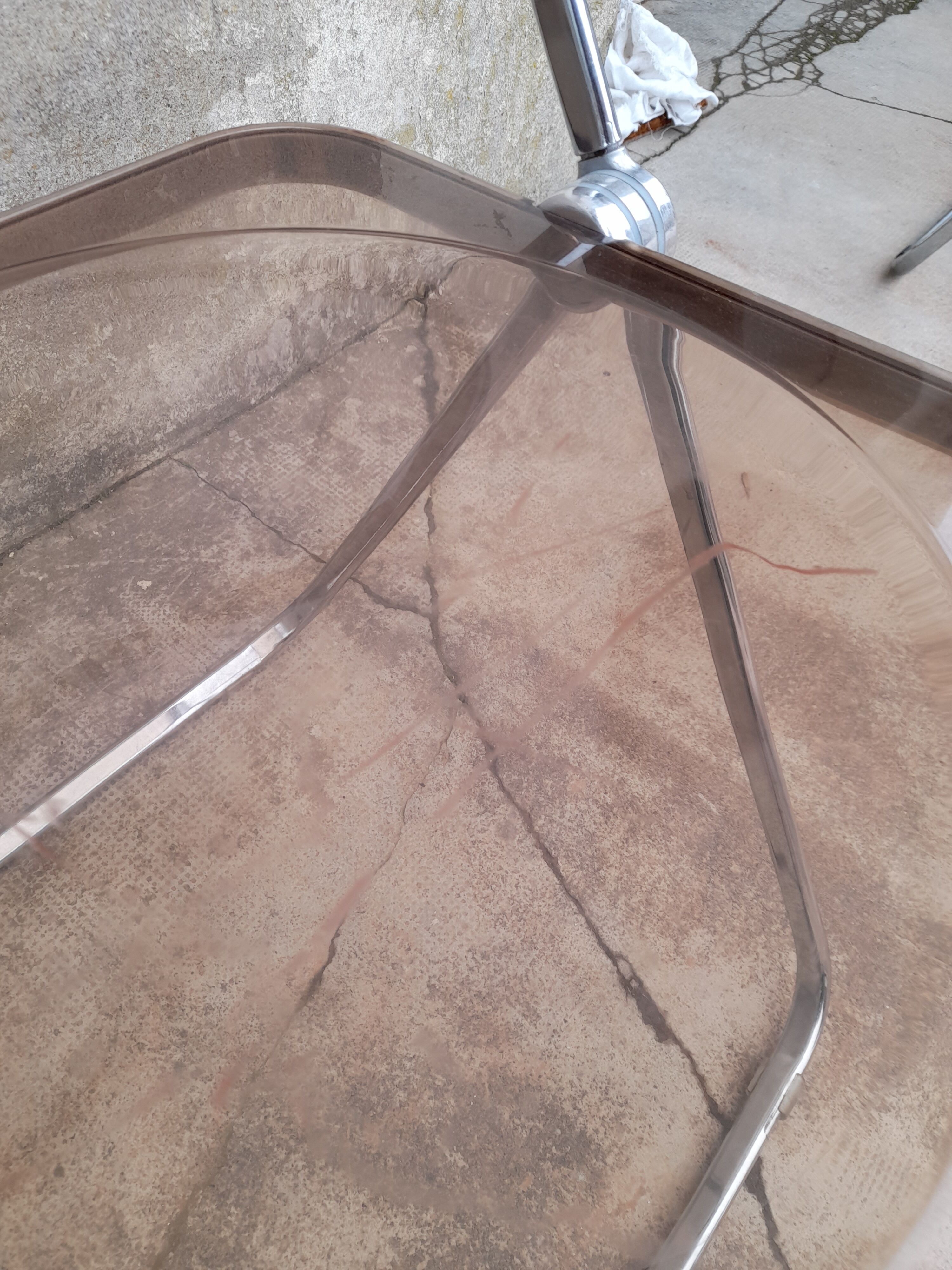 Chair "Plia" by Giancarlo Piretti for Castelli